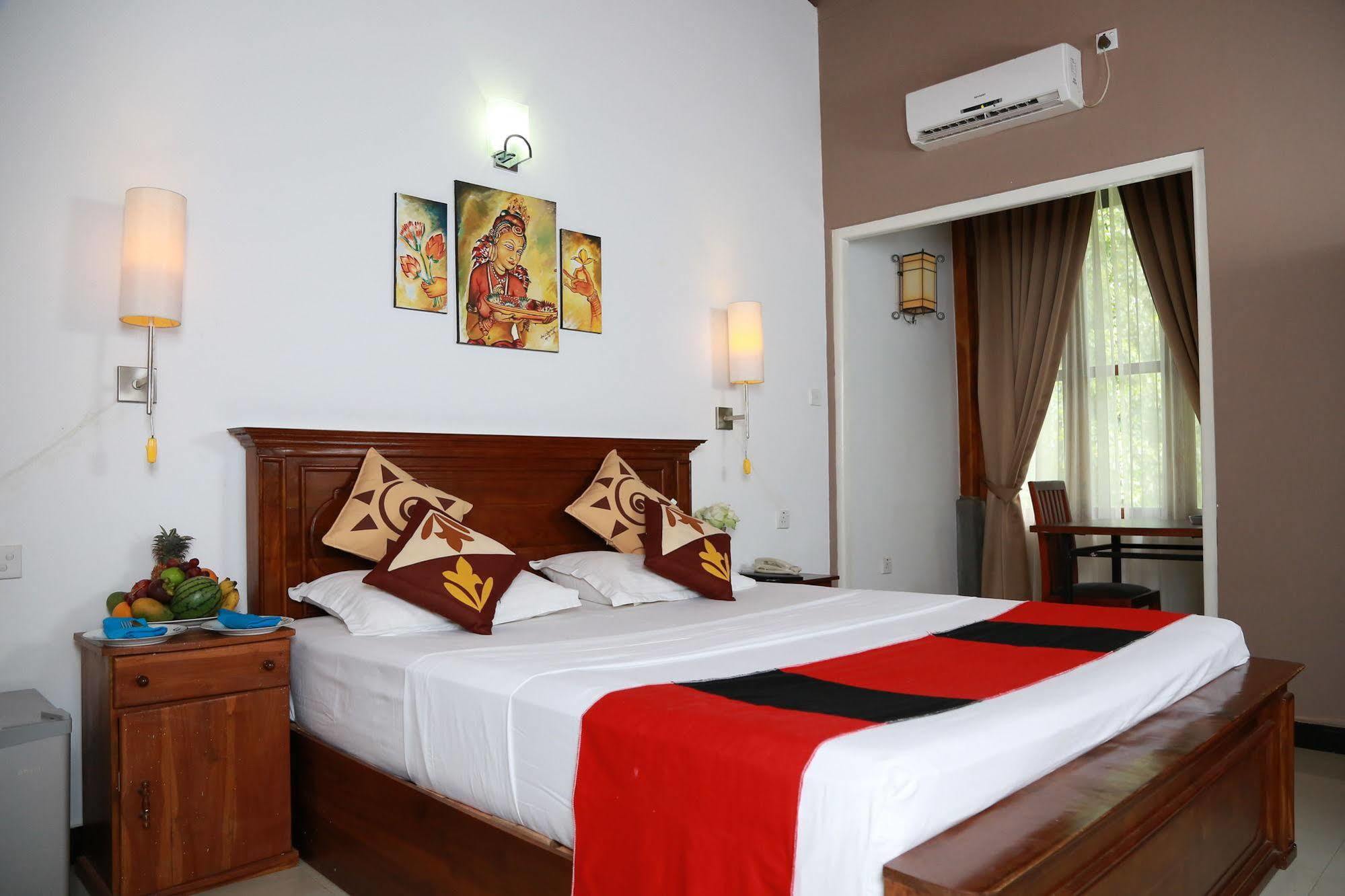 Grand Kalundawa - Dambulla'S Hidden Secret Hotel Kültér fotó